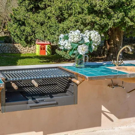 Cozy In With Private Swimming Pool, Be Inside Or Outside *