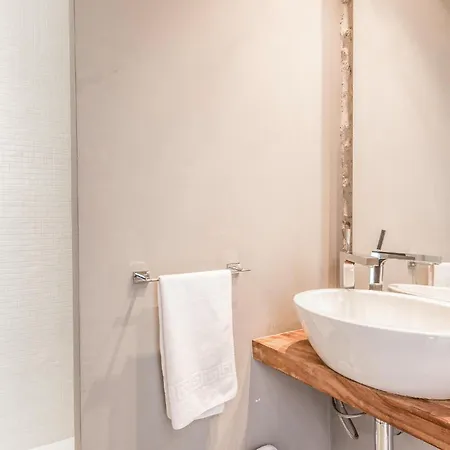 Cozy In With Private Swimming Pool, Be Inside Or Outside Holiday home *